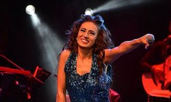 Yıldız Tilbe’nin bacaklarındaki lekeler sevenlerini korkuttu