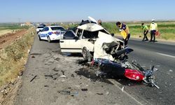 Şanlıurfa'da otomobil ile motosikletin çarpıştığı kazada 1 kişi öldü, 2 kişi yaralandı