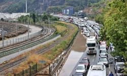 Samsun'da 13 ilçede sağanak beklentisi nedeniyle eğitime ara verildi