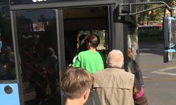 Özel Halk Otobüsleri, Ankara’da indirimli ve ücretsiz kart sahiplerini taşımıyor
