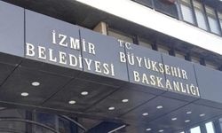 İzmir Büyükşehir Belediyesi memurları, TİS’te uzlaşı sağlanamaması üzerine eylem yaptı