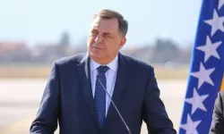 Bosnalı Sırp lider Dodik, Bosna Hersek Mahkemesinde ilk duruşmasına çıktı