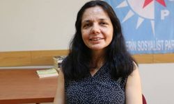 Özlem Gümüştaş kimdir?