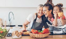 20'lerden 60'lara: Her yaşta nasıl beslenmeliyiz?