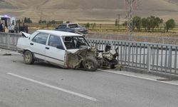 Erzurum'da kaza yapan aracın camından fırlayıp köprüden düşen sürücü ağır yaralandı