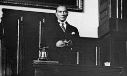 Google, Mustafa Kemal Atatürk'ün tanımını değiştirdi
