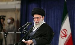 İran’ın dini lideri Hamaney, Reisi’nin ölümünün ardından beş günlük yas ilan etti