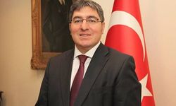 Ahmet Demirok kimdir?