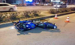 Antalya'da bariyerlere çarpan motosikletteki 2 kişi öldü