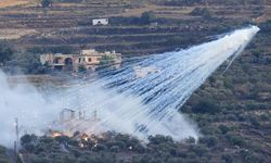 İsrail, Lübnan'ın güneyinde bir aracı İHA'yla hedef aldı