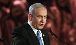 Netanyahu, Gazze'ye nükleer silah atılması açıklaması yapan bakanı kabine toplantılarından uzaklaştırdı