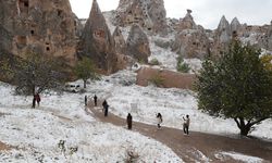 Kapadokya'da 'beyaz' şölen