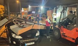 İstanbul'da sağanak hayatı olumsuz etkiledi: Kapalıçarşı'yı su bastı