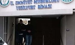 İzmir'de yasa dışı bahis operasyonu; 2 tutuklama