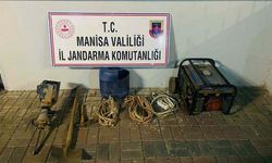 Manisa'da kaçak kazı yapan 6 kişi suçüstü yakalandı