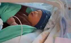Van'da sarılık teşhisi konulan 3 günlük bebek, ambulans helikopterle hastaneye ulaştırıldı
