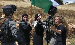 İsrail, 50 Filistinli mahkumu serbest bırakacak: Listede Ahed Tamimi de var