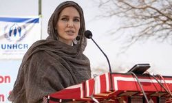 Angelina Jolie, İsrail'in Cibaliya Mülteci Kampı'na saldırısına tepki gösterdi
