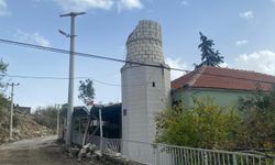 Aydın'da hortum: Camii minaresi ve ağaçlar devrildi