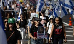 İsrail: Rehineler cuma gününden önce serbest kalmayacak