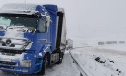 Kars'ta 7 köy yolu ulaşıma kapandı