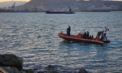 Kayıp denizcileri arama çalışmaları 4'üncü gününde