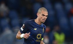 Pepe, UEFA Şampiyonlar Ligi tarihinin gol atan en yaşlı futbolcusu oldu