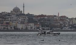 İstanbul Boğazı'nda gemi trafiği askıya alındı