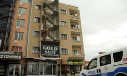 Kayseri'de kaldığı apartmanın son katındaki dairede ölü bulundu