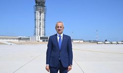 Bakan Uraloğlu, yarın açılacak Sabiha Gökçen Havalimanı 2. pistini test etti
