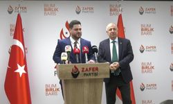 BTP lideri Hüseyin Baş ile Zafer Partisi lideri Ümit Özdağ'a bir araya geldi