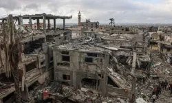 İsrail Han Yunus ve Refah kentlerine saldırdı: En az 27 ölü