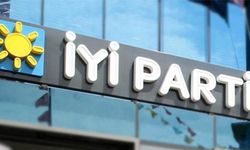 İYİ Parti Zeytinburnu İlçe Başkanı ve ilçe yönetiminde görev yapan partililer istifa etti