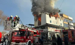 Kayseri'de sanayi sitesinde yangın: Müdahale sürüyor  