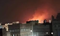 Husiler: ABD ve İngiltere, Yemen'in 4 şehrine 18 hava saldırısı gerçekleştirdi
