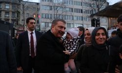 Fahrettin Koca Büyük İstanbul Yürüyüşü'ne katıldı