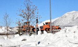 Bitlis'te 60 köy yolu ulaşıma kapandı