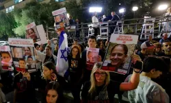 İsrail’de esir askerler için takas talebiyle gösteri