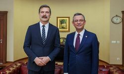 Özgür Özel, TİP Genel Başkanı Erkan Baş ile görüştü