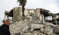 Pentagon, Irak'taki İran destekli milis gruplara ait 3 tesisi vurduklarını duyurdu