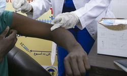 Uganda krediyle aldığı milyonlarca doz Kovid-19 aşısını çöpe attı