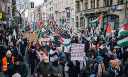 Almanya'da Filistin'e destek mitingi düzenlendi
