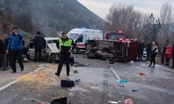 Ankara’da trafik kazası: 3 ölü, 3 yaralı