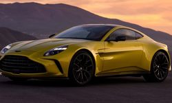 2025 model Aston Martin Vantage, tüm ihtişamıyla tanıtıldı