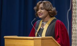 Edinburg Üniversitesinin ilk siyahi kadın rektörü: İnsanlar zeki olmadığınızı varsayıyorlar