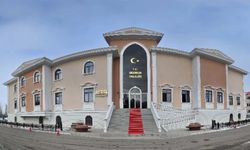 Erzurum Valiliği: Gösteri ve yürüyüşler yasaklandı