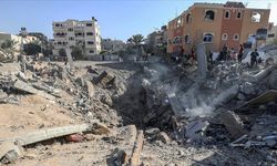 İsrail'in Gazze'ye gece düzenlediği saldırılarda 14 kişi öldürüldü