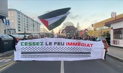 İsviçre'nin Cenevre kentinde Gazze için ateşkes talebiyle yürüyüş yapıldı