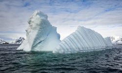 Antarktika’da Türkiye büyüklüğünde buz eridi