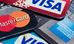 Kredi kartı harcamaları artmaya devam ediyor